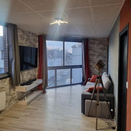 Cosy Loft - Calais Apartment Exterior photo