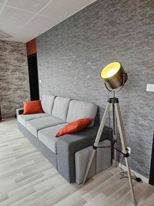Cosy Loft - Calais Apartment Exterior photo